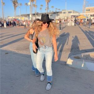 Meet your Posher, Jen